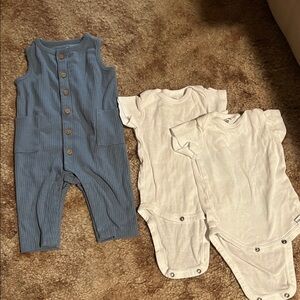 Gerber Blue and White Baby Outfit Set